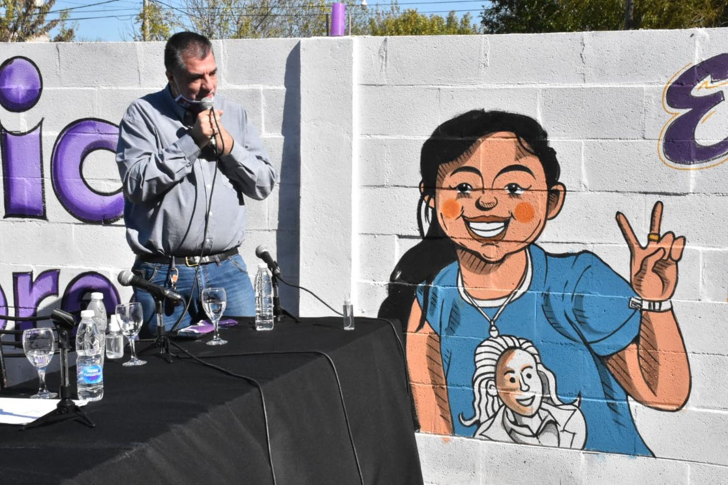 Con la presencia del padre de Micaela García, taller sobre la ley que lleva el nombre de la víctima de femicidio