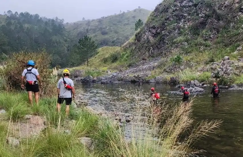 El operativo de búsqueda empezó alrededor de de las 16 de este lunes. Gentileza Villa Yacanto