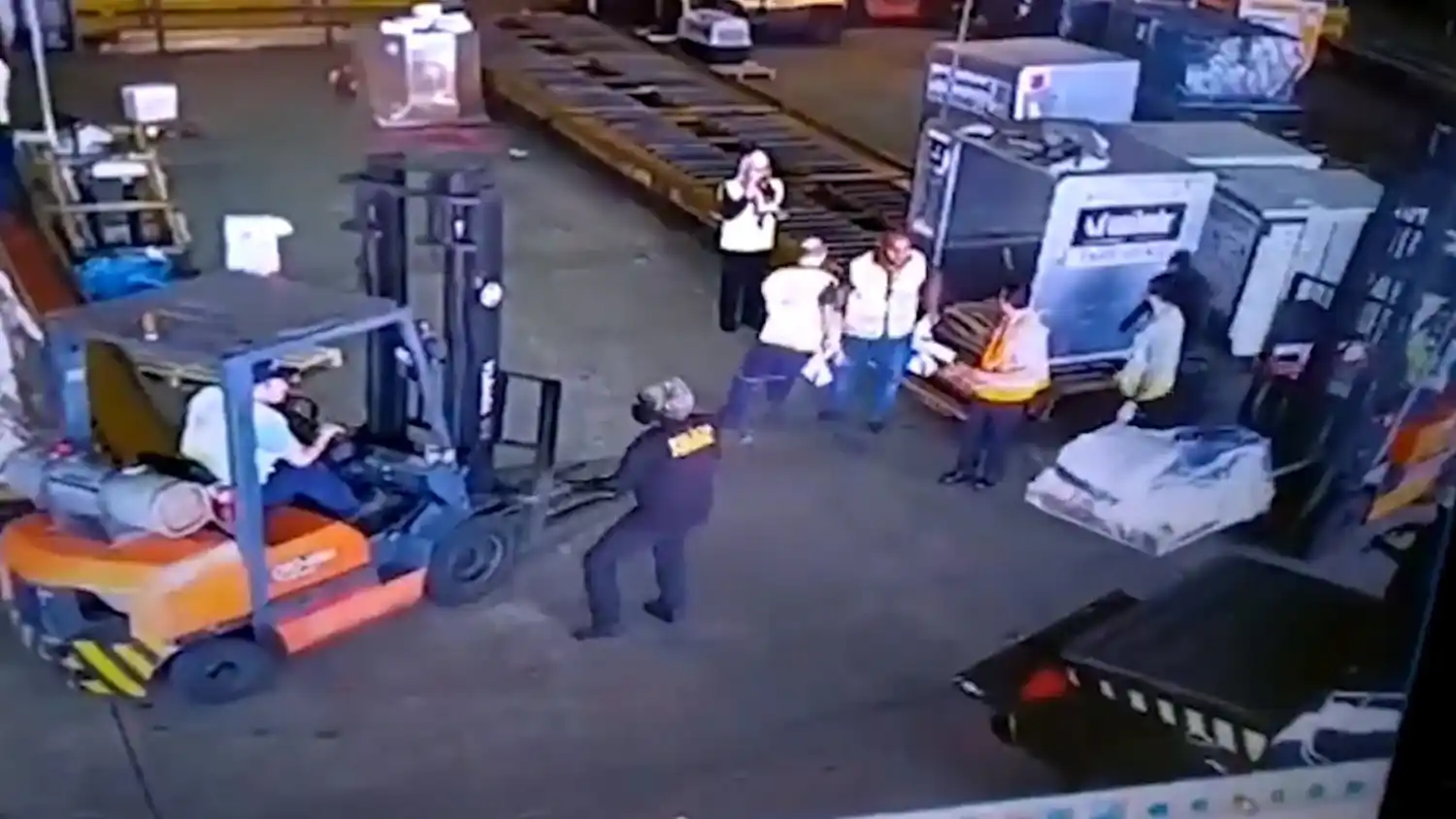 Robaron 720 kilos de oro en 150 segundos y sin disparar una sola bala