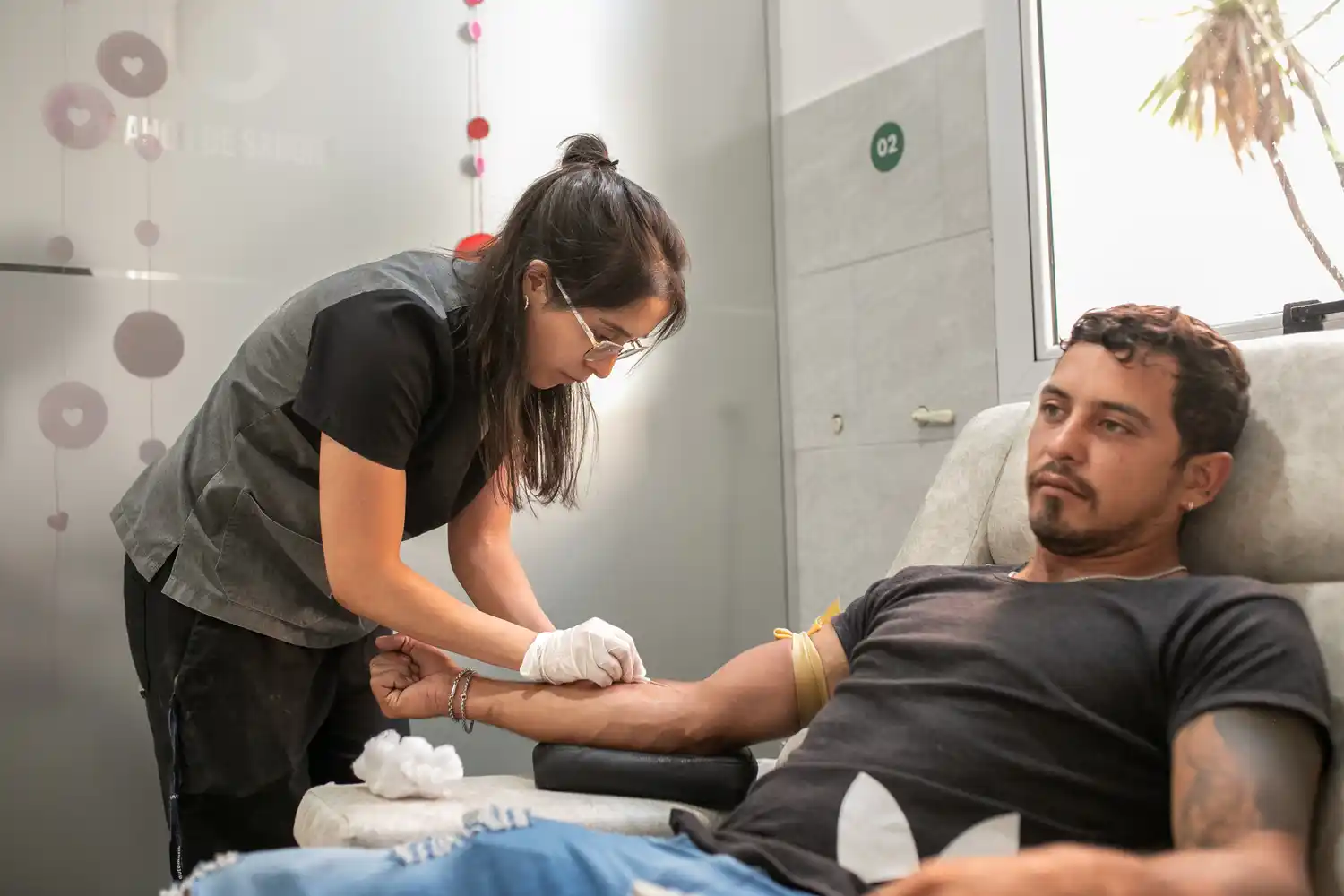 Invitan a voluntarios a donar su sangre