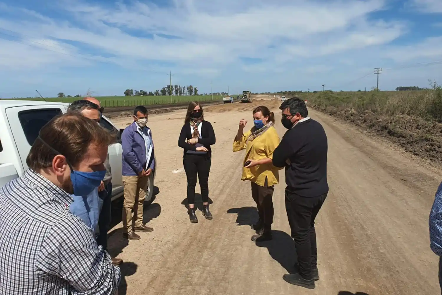 La pavimentación de la ruta 51 presenta un 60% de avance