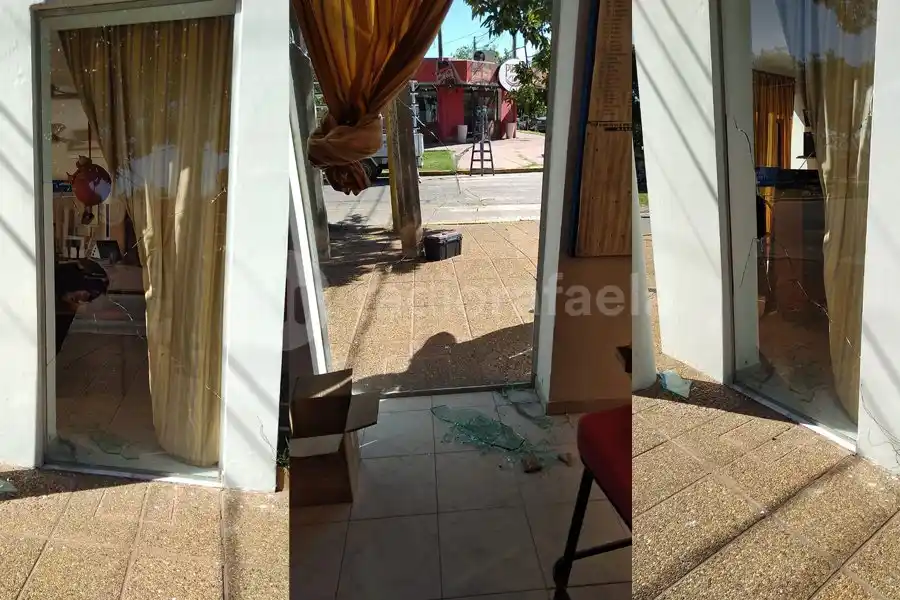 Rompieron la vidriera de una agencia de quiniela y forzaron la caja registradora