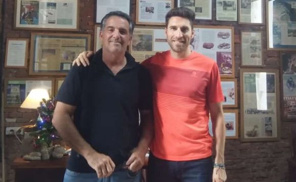 El reconocido historiador Dante Barbato visitó el Museo Paleontológico