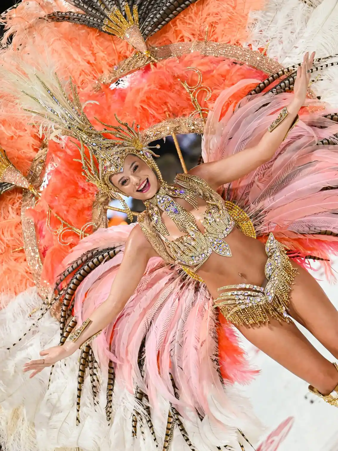 Hasenkamp vivió una noche histórica en la apertura de los Carnavales 2026