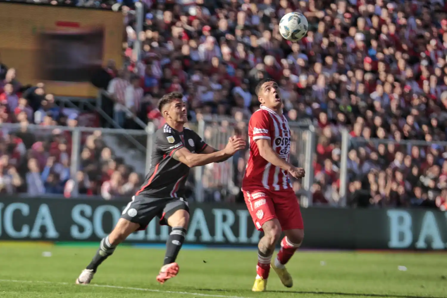 No hubo jugadas de peligro hasta los 32 minutos,
