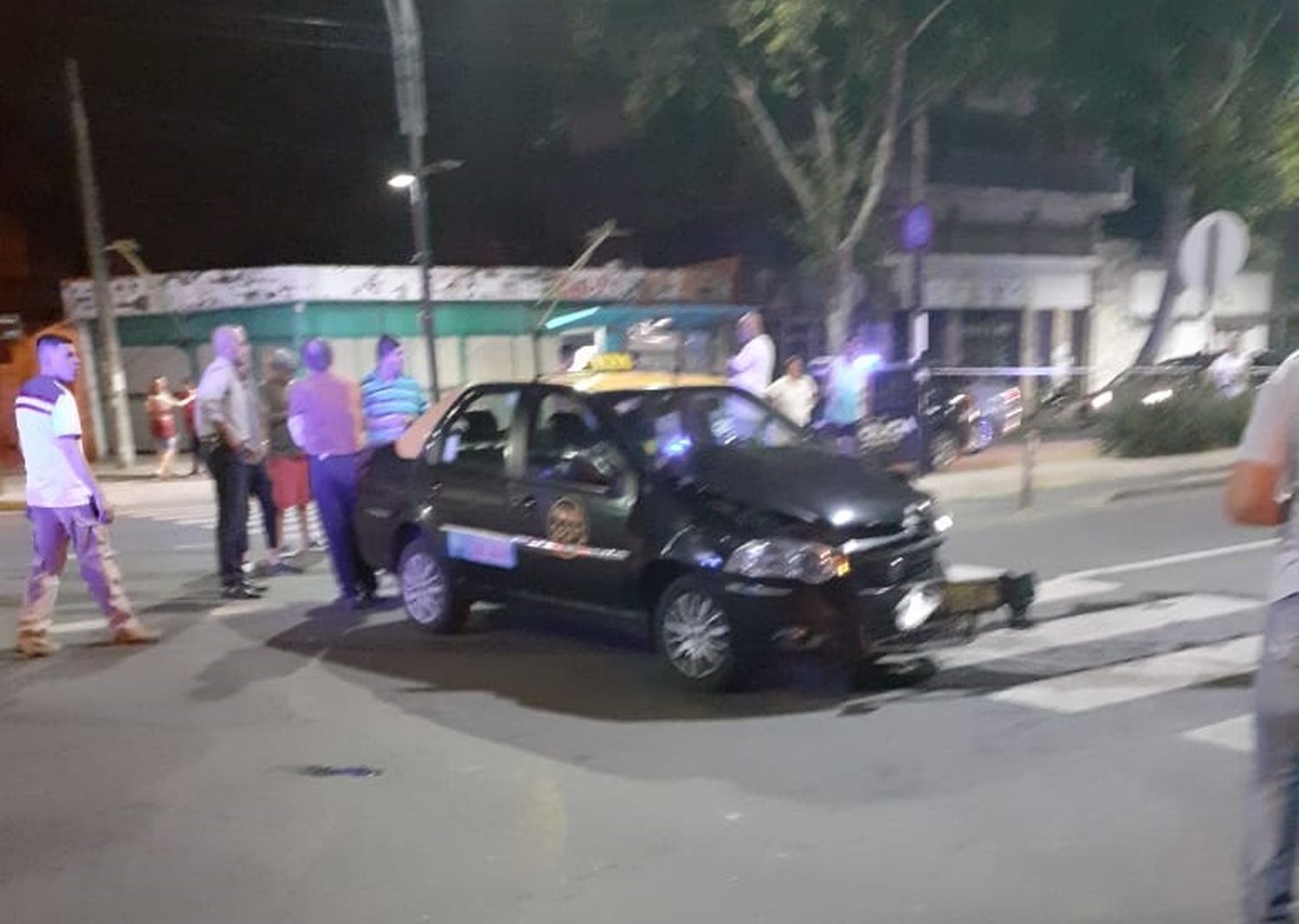 Efectuaron disparos al aire, chocaron y ahora se encuentran internados