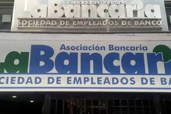 La Bancaria lo acusó de "terrorismo electoral"