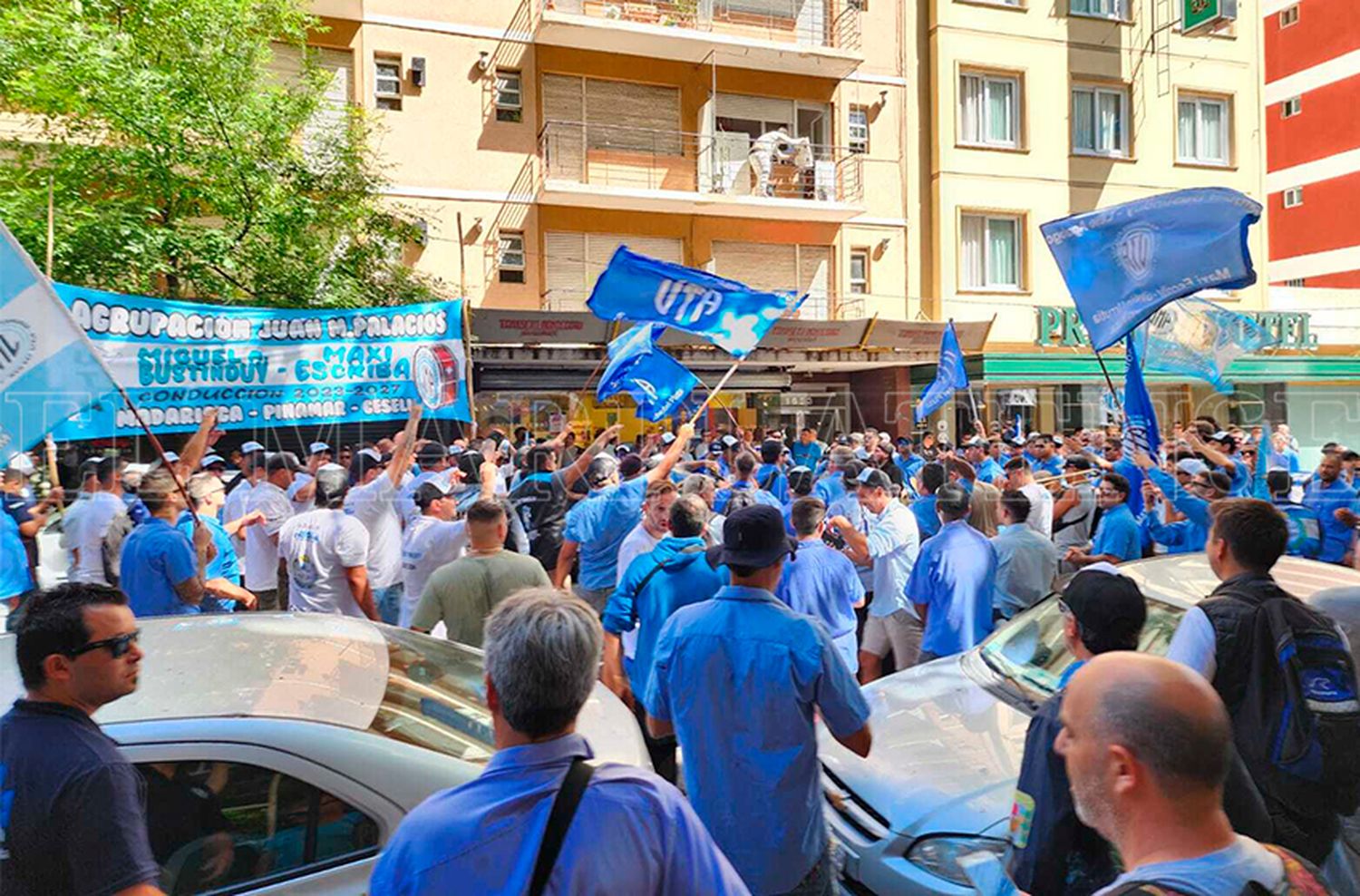 Para la UTA, el "reclamo es ilegítimo" y las empresas sostienen que son "ajenas" a la medida