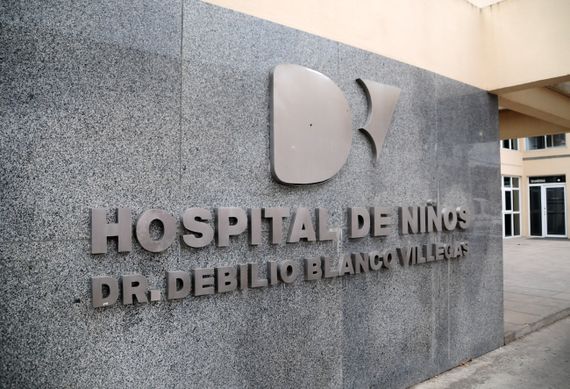 La imprescindible labor de la guardia en el Hospital de Niños