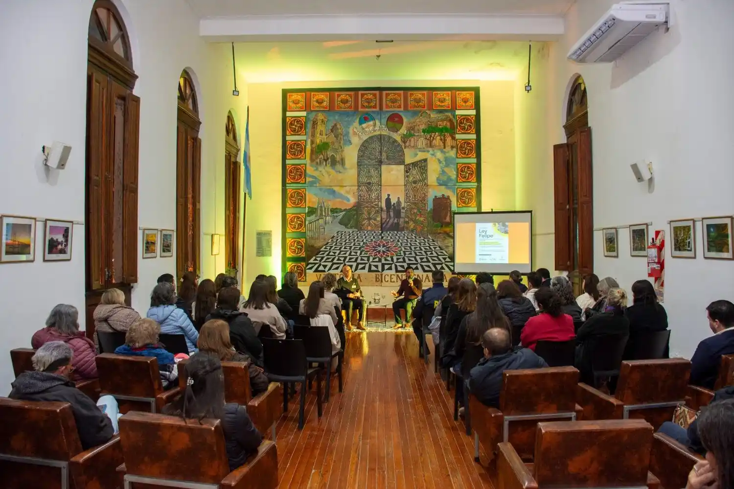 Victoria recibió a Danilo Bertoni, impulsor de la Ley Felipe, en una charla sobre el acompañamiento a familias de niños con cáncer
