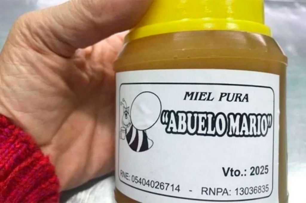 La ANMAT prohibió la venta y comercialización de una marca de miel