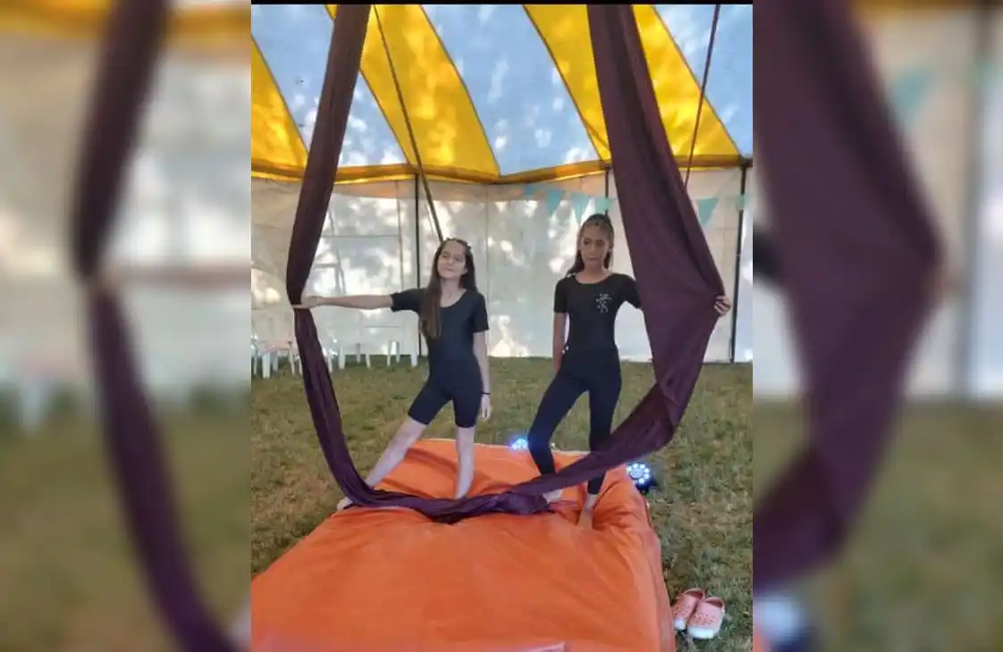 ¡Felicitaciones, Danna y Lara!