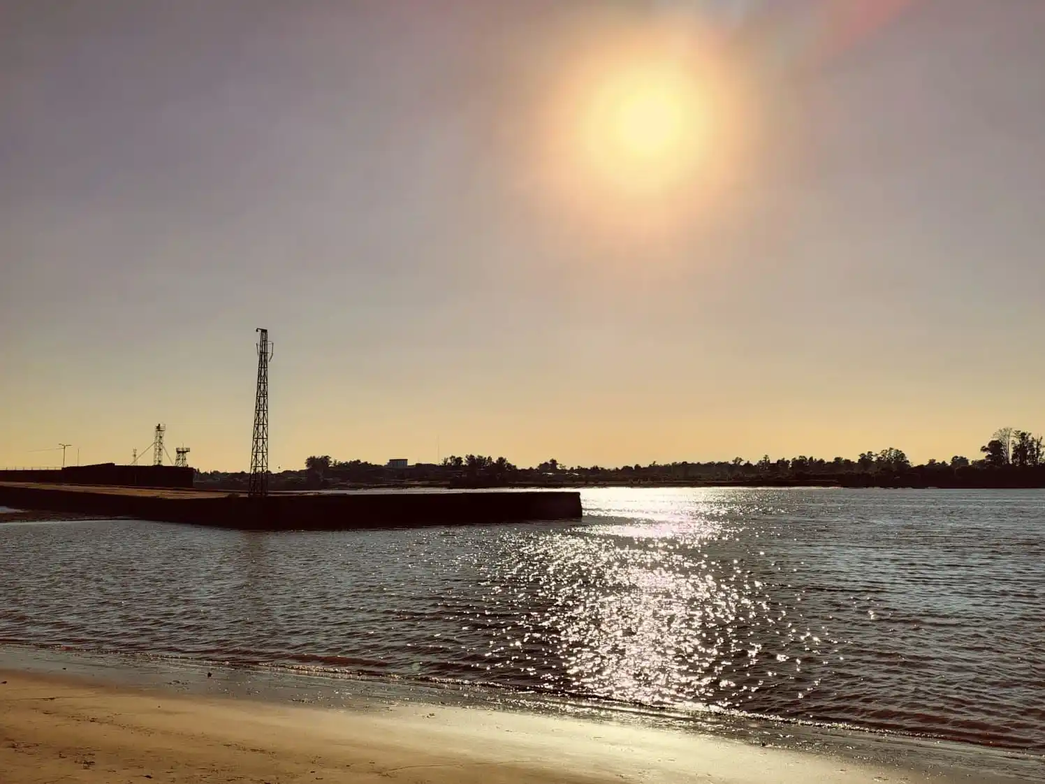 Calor intenso y persistente: otra semana sin alivio térmico en Concordia y la costa del Uruguay