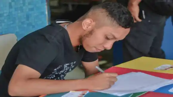 John Álvarez irá a juicio en prisión