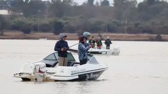 Fiesta Argentina Pesca del Bagre Amarillo en la Tortuga Alegre