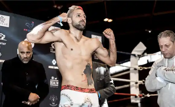 Vuelve a pelear "El Tornado" Bastida