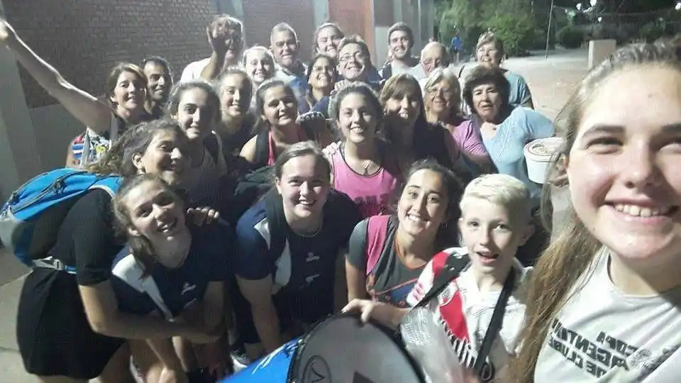 Se consagraron campeonas de la Asociación Paranaense de Vóley
