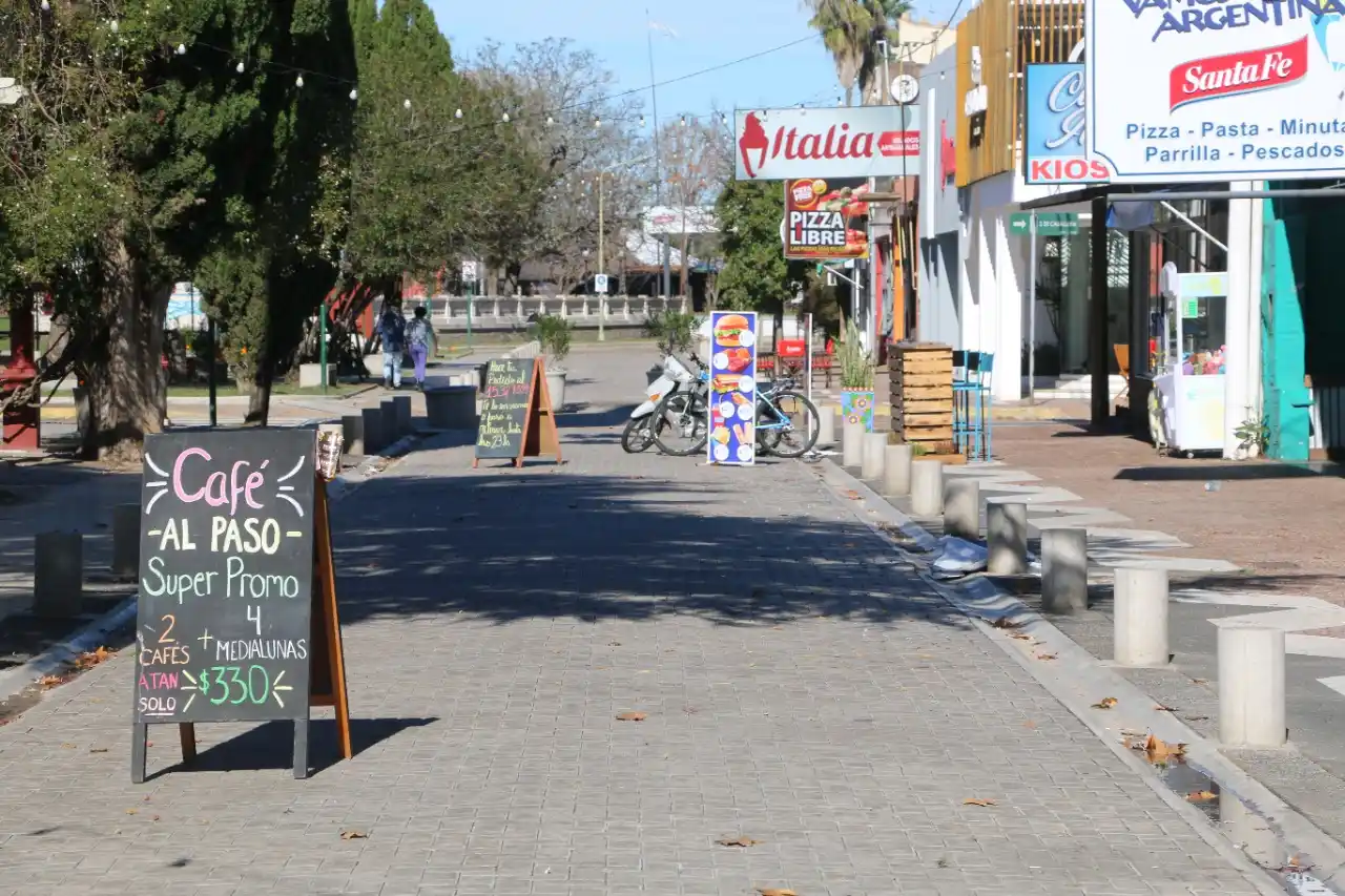 Abren la inscripción para el aporte de 10 mil pesos a hoteleros y gastronómicos