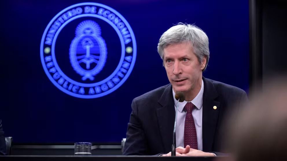 El presidente del Banco Central, Santiago Bausili