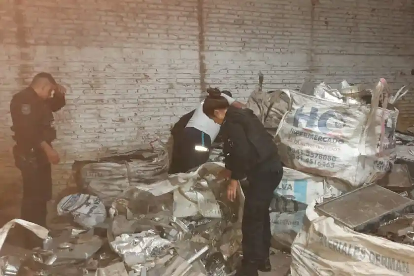 Clausuraron una chatarrería en zona norte y hay dos detenidos