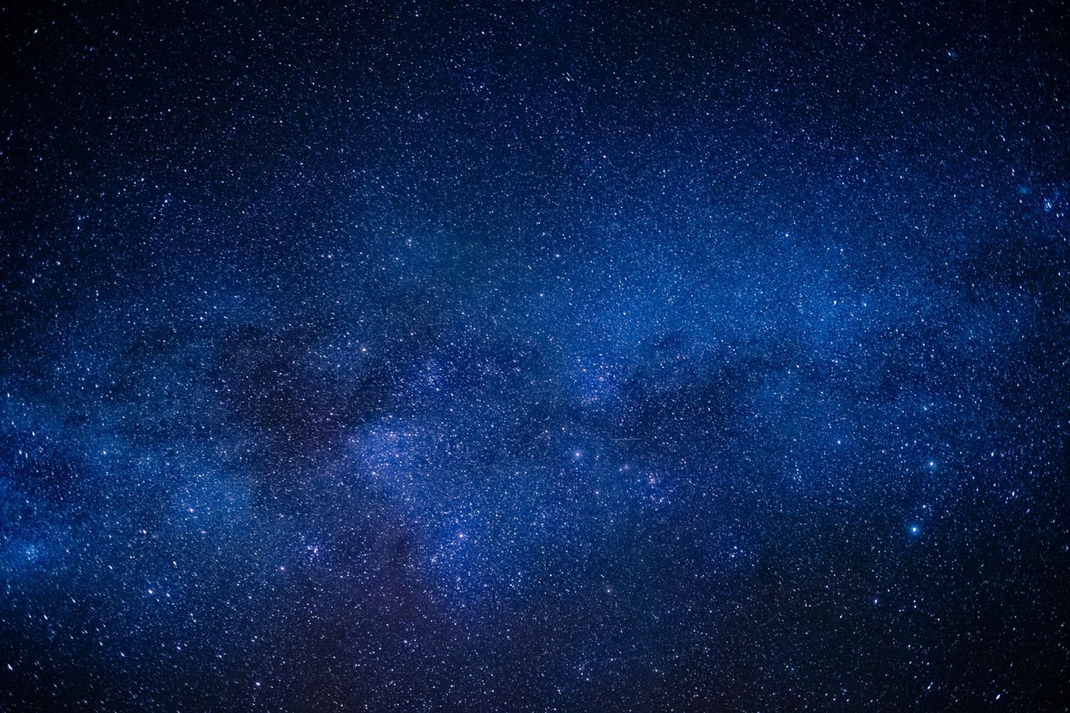 Astrónomos revelan la masa de las primeras estrellas del universo