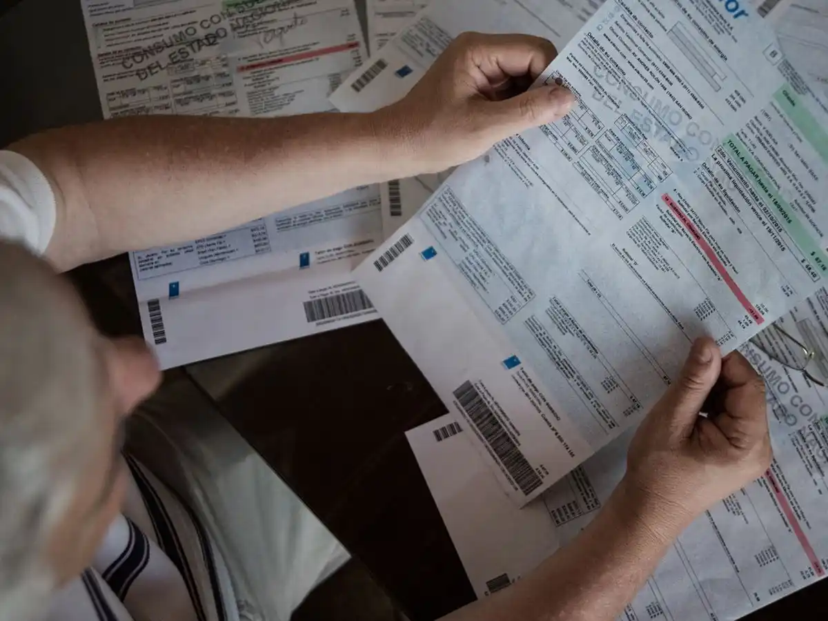 Las tarifas de los servicios públicos aumentaron 345% en un año en el AMBA