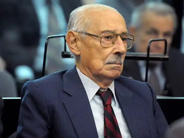 Videla será sepultado en el cementerio de Mercedes