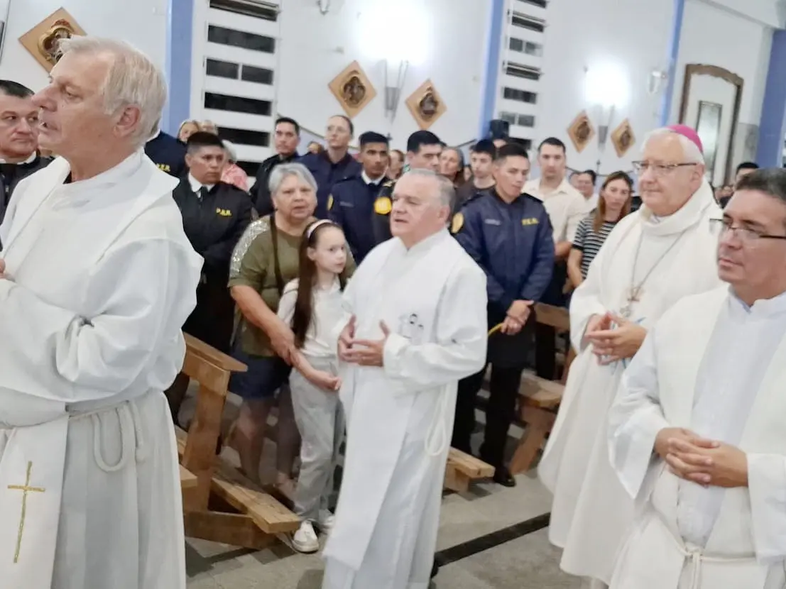 Mons. Zurbriggen inició sus visitas pastorales en Federal y Aldea San Isidro