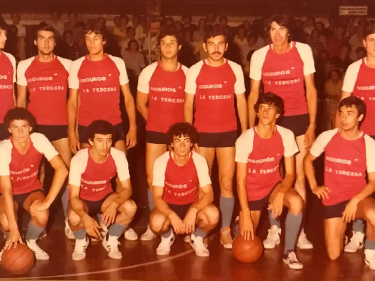 Evocaron y brindaron por el título del ‘81