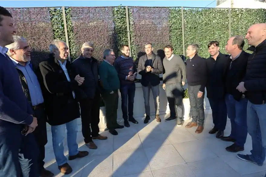 Elecciones 2017: Randazzo reunió intendentes y ratificó su candidatura
