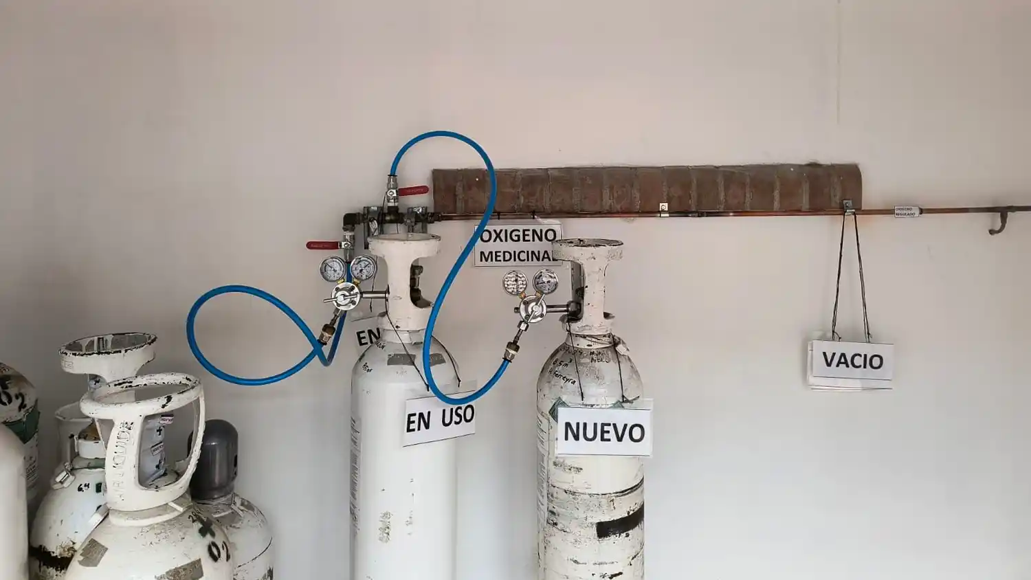 tubos oxigenos afuera