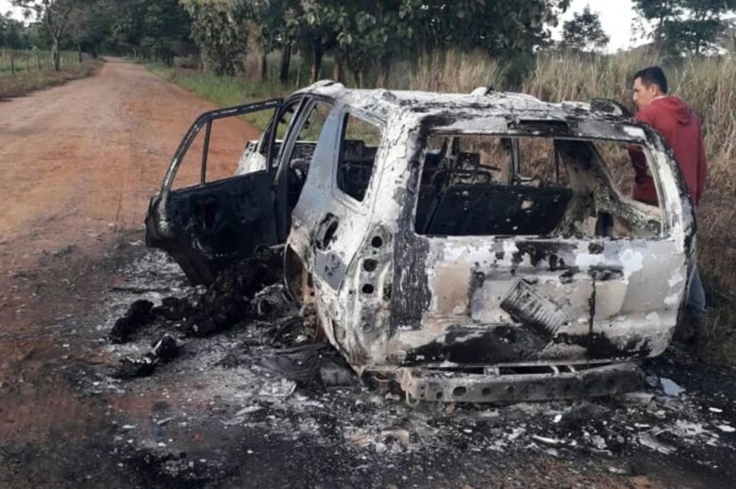 ¡CRUELDAD! Queman y asesinan a veterinario en Barinas