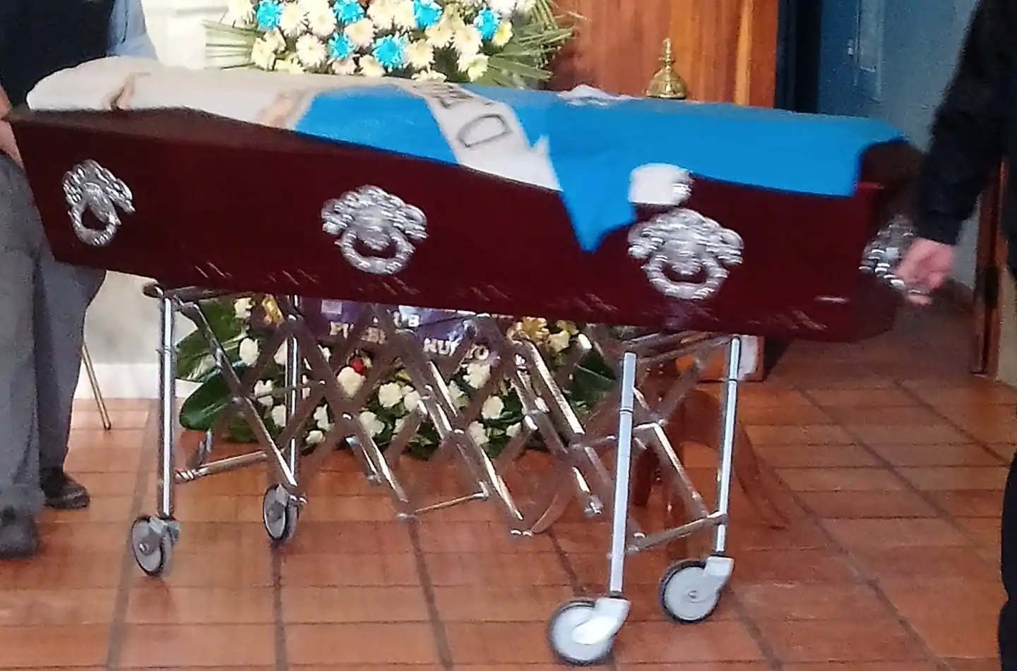 "Allí dentro descansa un hombre que intentó defender al barrio": el crudo posteo del hermano de Lucas Bentancourt 