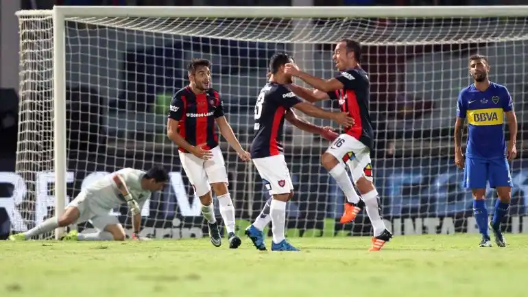 San Lorenzo vapuleó a Boca y se coronó campeón de la Supercopa