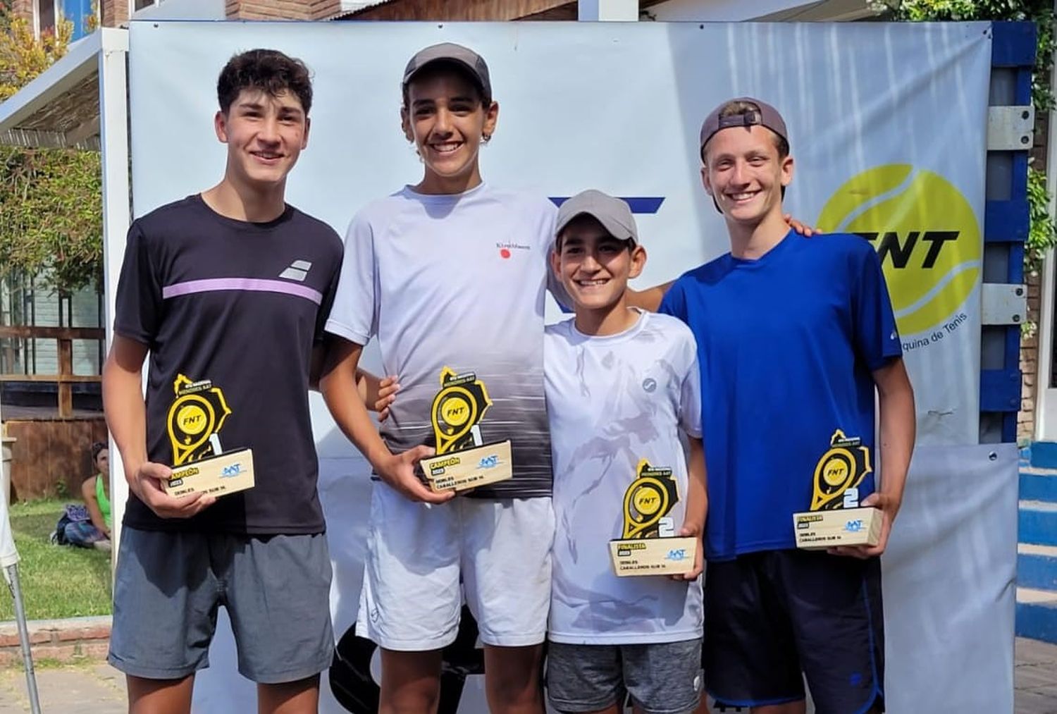 Luciano Cabaña se consagró campeón argentino en dobles en el Nacional de Neuquén