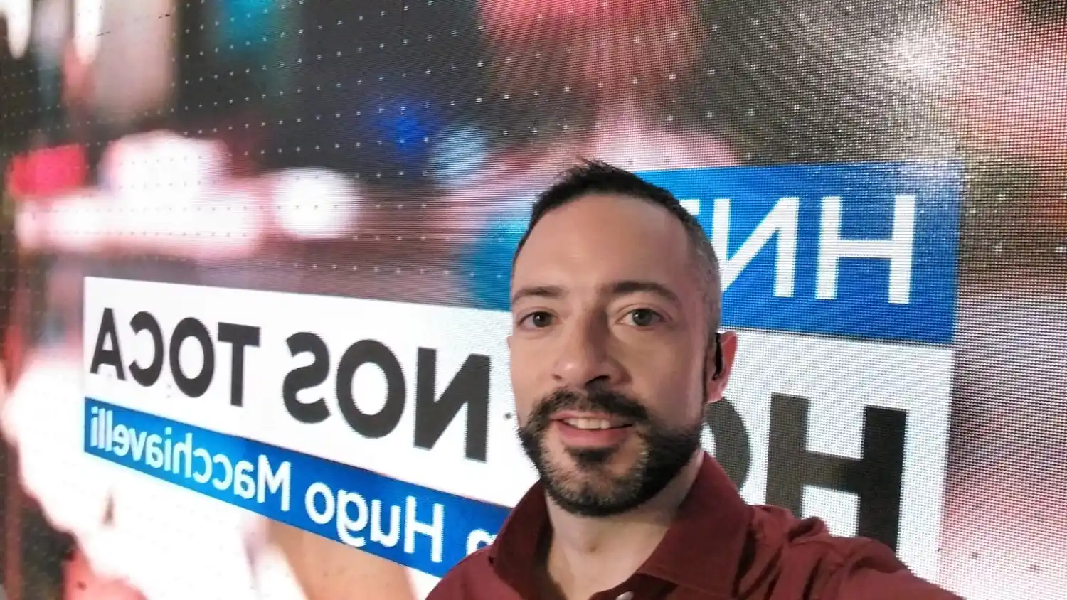 Lucas Berengua tiene 38 años y fue el meteorólogo más joven del país.