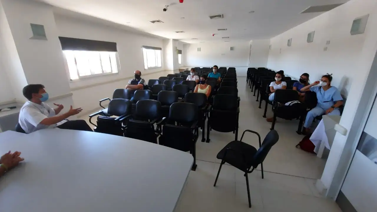 El Hospital Centenario sumó 18 voluntarios para rastrear y seguir contagiados