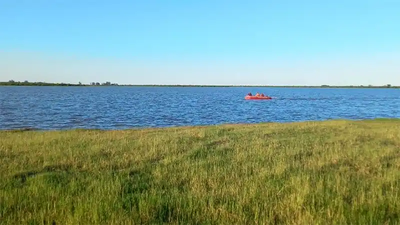 Buscan a un hombre que desapareció mientras pescaba