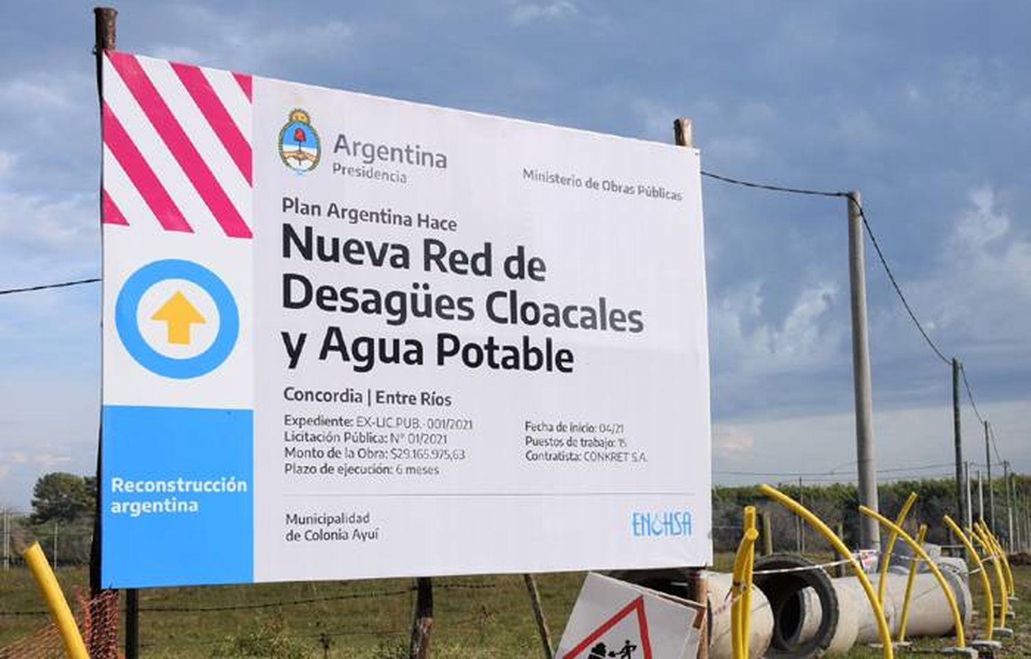 Ampliación de redes de  saneamiento y agua potable  en Colonia Ayuí