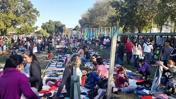 Masiva convocatoria en una nueva edición de la “Feria de la Estación”