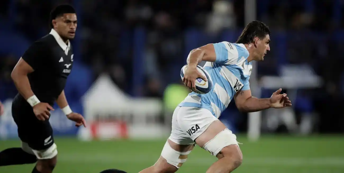 Pablo Matera, una de las figuras del encuentro. Crédito: REUTERS/Pedro Lazaro Fernandez