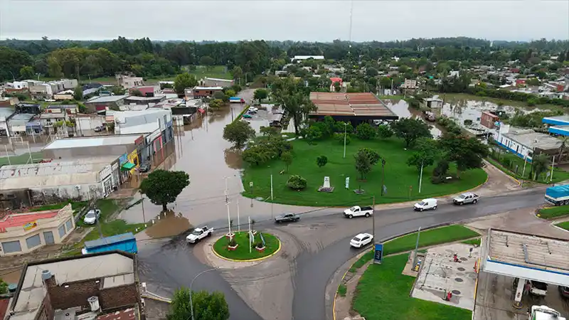 El temporal provocó inundaciones en distintos sectores de la ciudad y alrededores