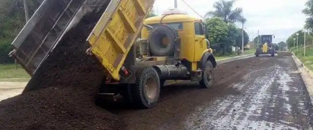 La provincia invierte más de 80 millones de pesos en obras viales de pequeñas localidades
