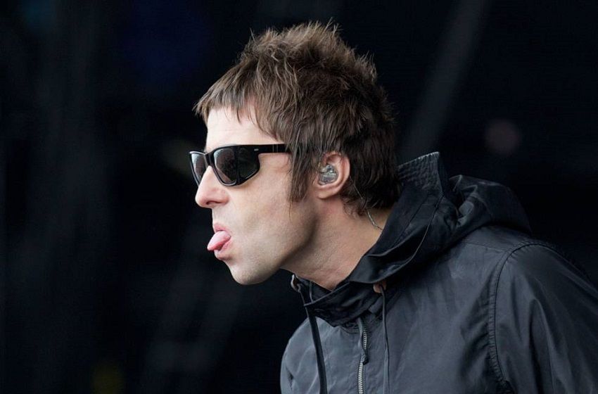 Liam Gallagher suspendió abruptamente su presentación