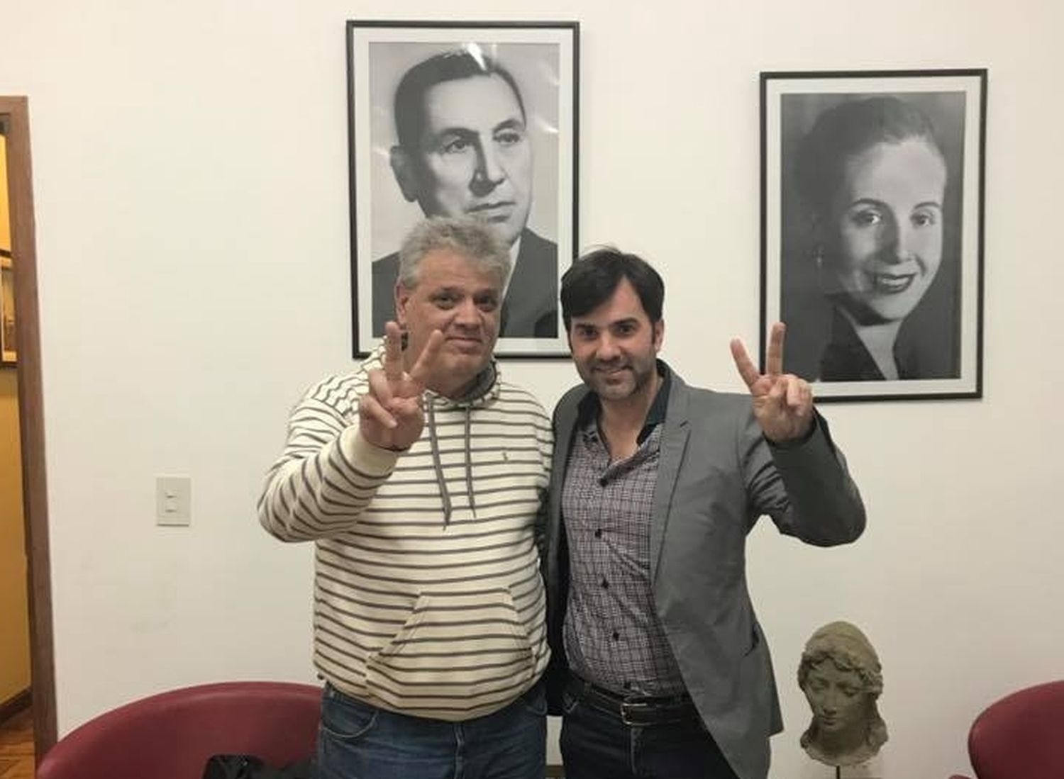 El Intendente de Castelli abandonó a Randazzo y acordó apoyar a Cristina en octubre