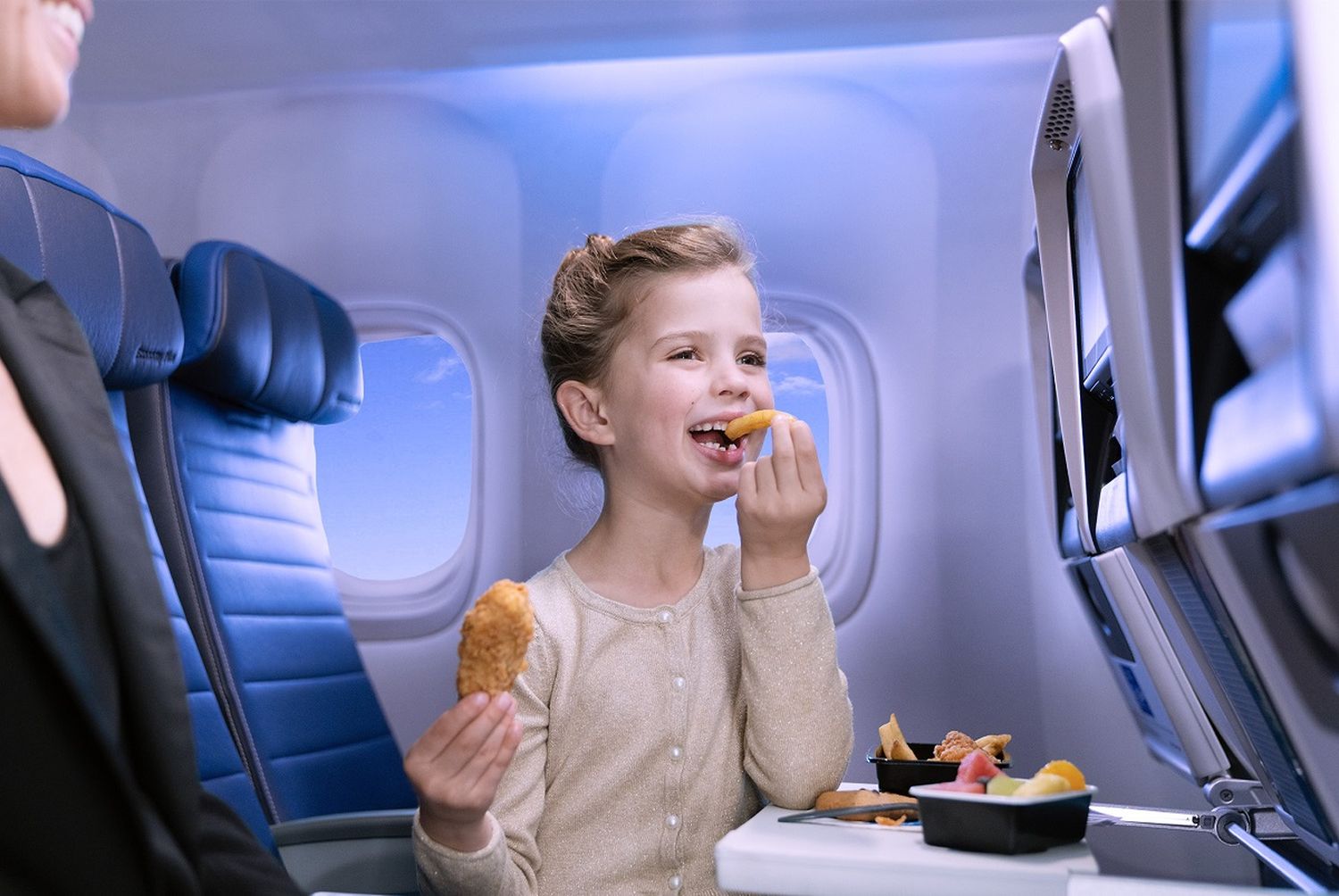 United Airlines vuelve a ofrecer menús infantiles a bordo