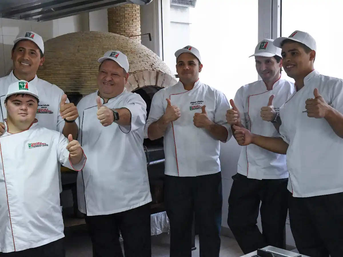 Un chico con síndrome de Down integra el equipo argentino en el mundial de la pizza 2017 de Italia