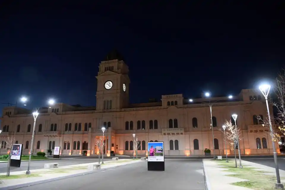 La administración pública continuará trabajando de manera virtual hasta el 13 de junio