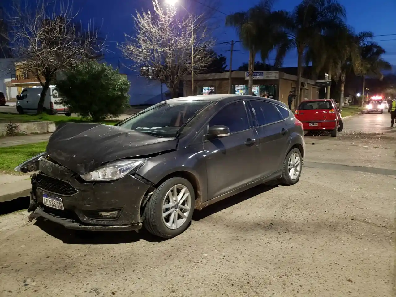 Colisión en esquina céntrica