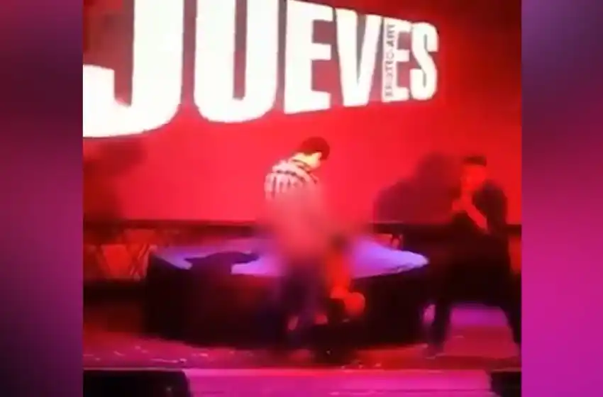 Sexo oral por un champagne: el polémico concurso de los jueves en un boliche